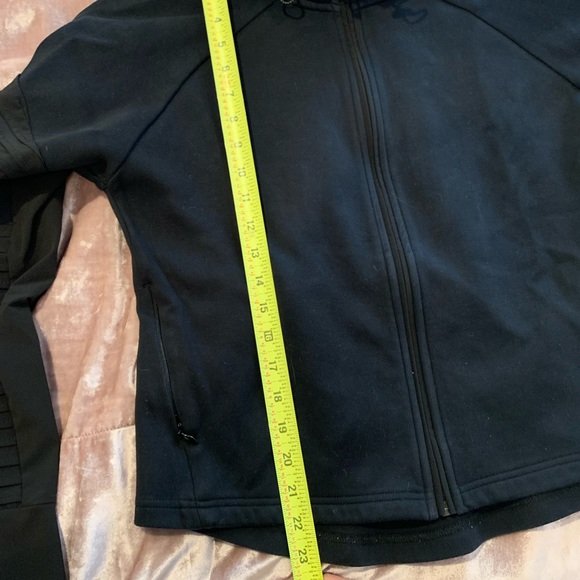 ❤️Closet clean out! Puma black sweatshirt - Picture 7 of 7